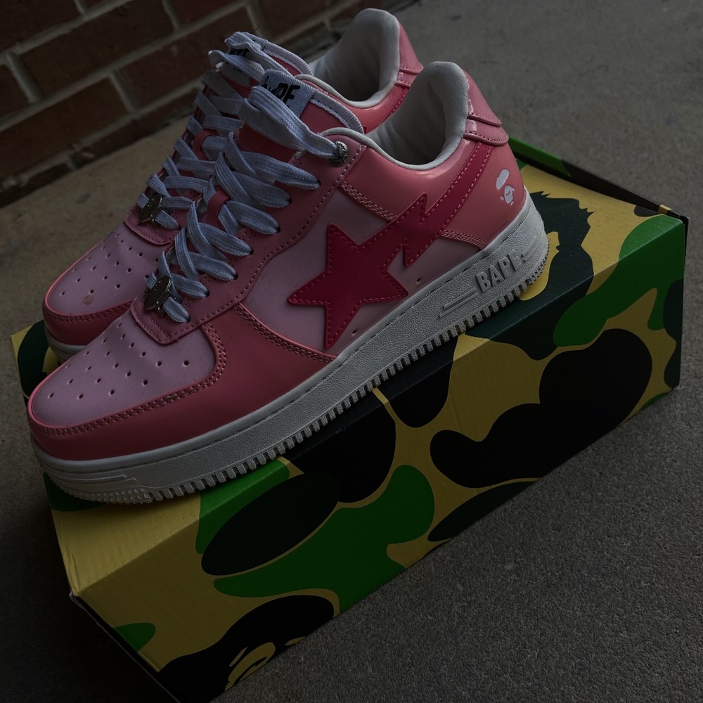 Bapes - Picture 2 of 2